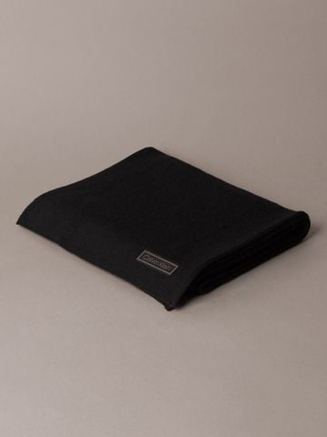 Calvin Klein - Khăn choàng nam Emblem Reversible Wool Scarf - 4