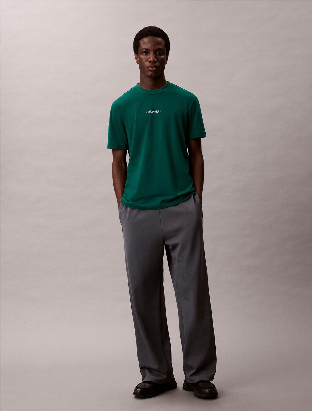 Calvin Klein - Áo thun thể thao nam Icon Sport Lifestyle Tee