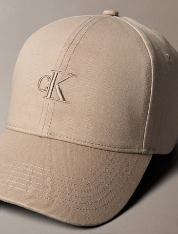 Calvin Klein - Nón Lưỡi Trai Nữ Twill Logo Cap