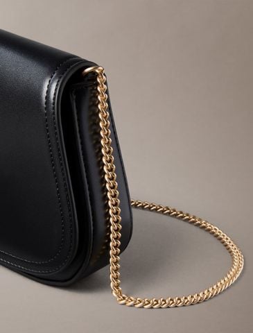 Calvin Klein - Ví Nữ Curved Wallet With Chain Strap