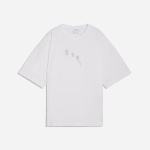 Puma - Áo Thun Tay Ngắn Nữ Ess Graphics Leo Luxe Bedazzled Oversize