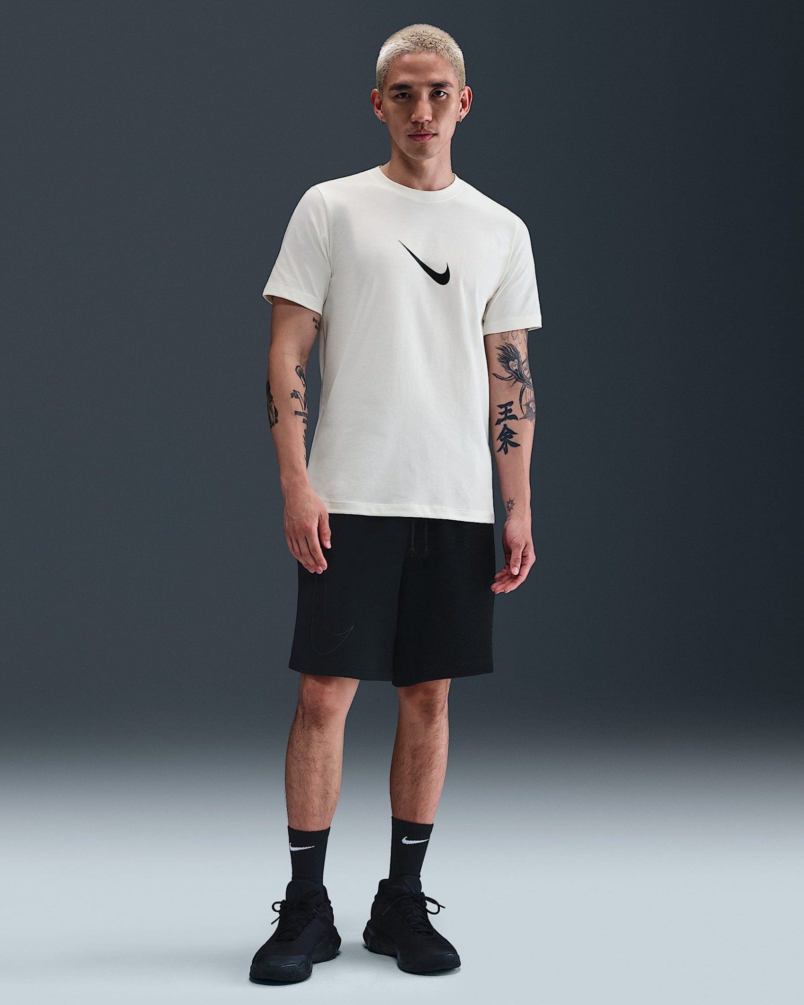 Nike - Áo phông tay ngắn thể thao Nam Giannis Men's T-Shirt