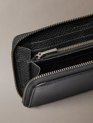 Calvin Klein - Ví dài Nam Foil Emboss Long Zip Around