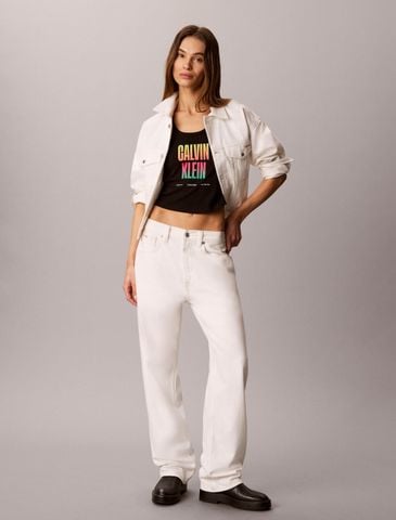 Calvin Klein - Áo Thun Tay Ngắn Nữ Slim Stretch Logo T-Shirt - Pride