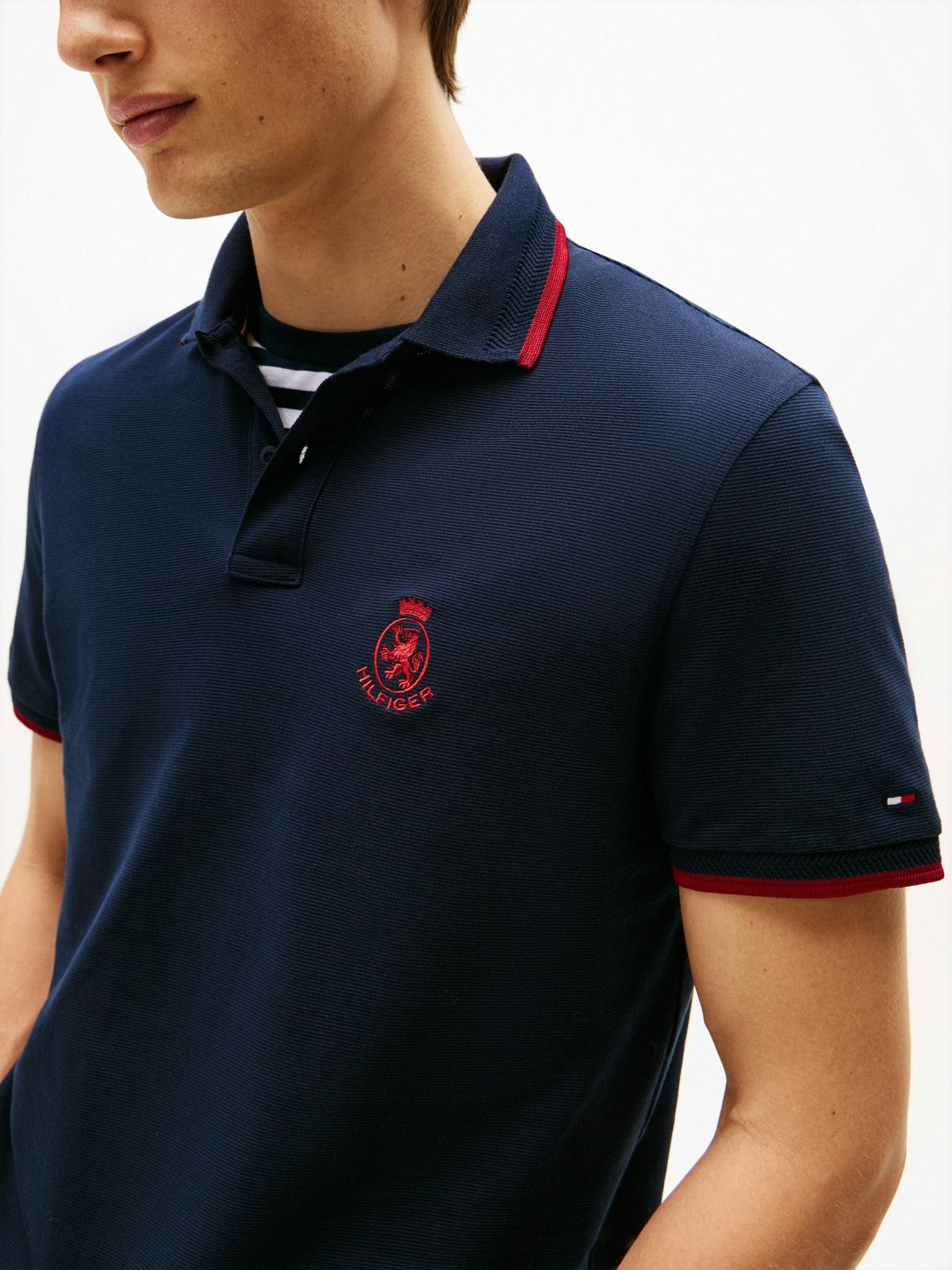 Tommy Hilfiger - Áo thun có cổ polo tay ngắn nam Holiday Crest Regular Polo