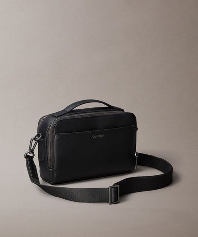 Calvin Klein - Túi Đeo Chéo Nam Emblem Hardware Camera Bag