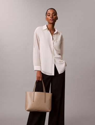 Calvin Klein - Túi Tote Nữ Allover Monogram Logo Small Tote Bag With Pouch - 3