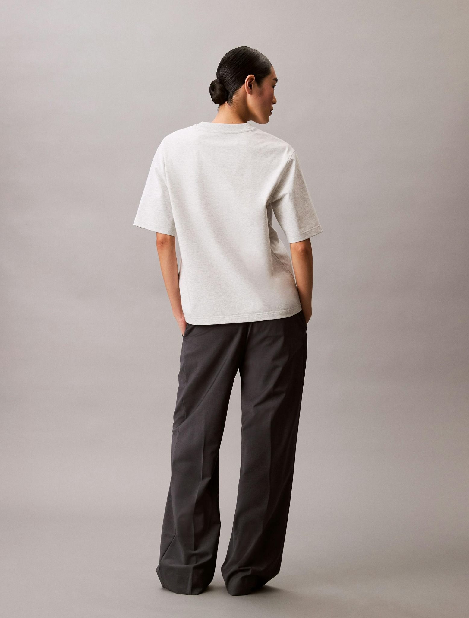 Calvin Klein - Áo thun thời trang nữ Cotton Jersey Relaxed T-Shirt