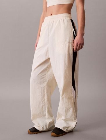 Calvin Klein - Quần Dài Thể Thao Nữ Icon Sport Wide Leg Track Pants