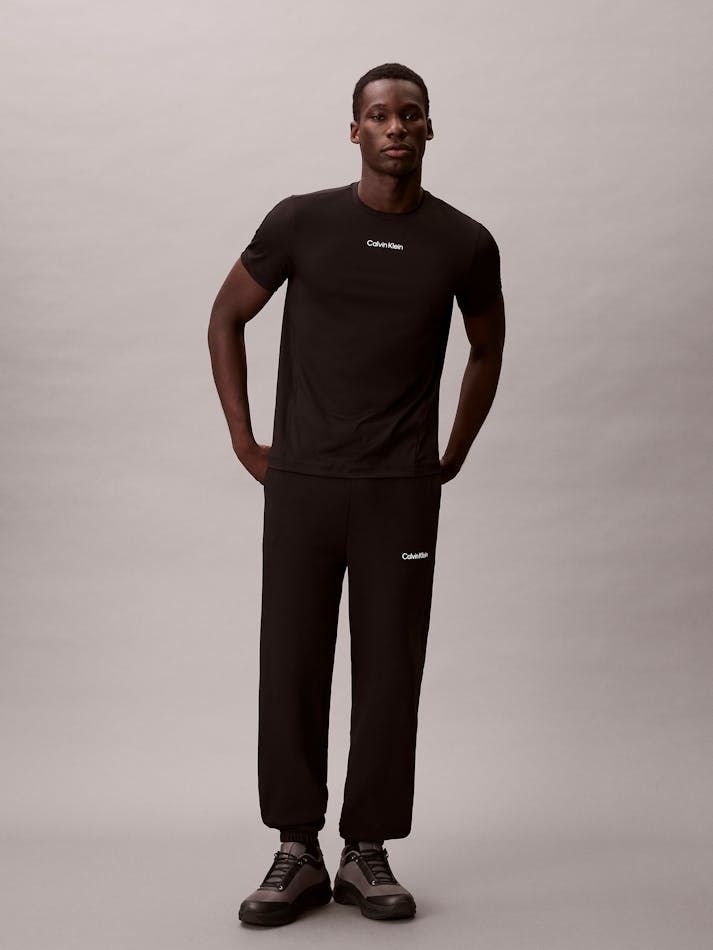 Calvin Klein - Áo phông thể thao nam Breathable Quick-Dry Gym T-shirt