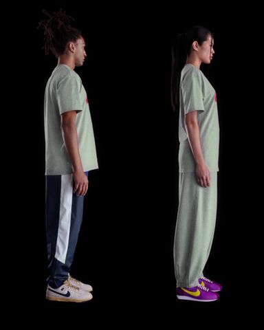 Nike - Áo Tay Ngắn Thể Thao Nam Nữ Stranger Things Men's T-Shirt