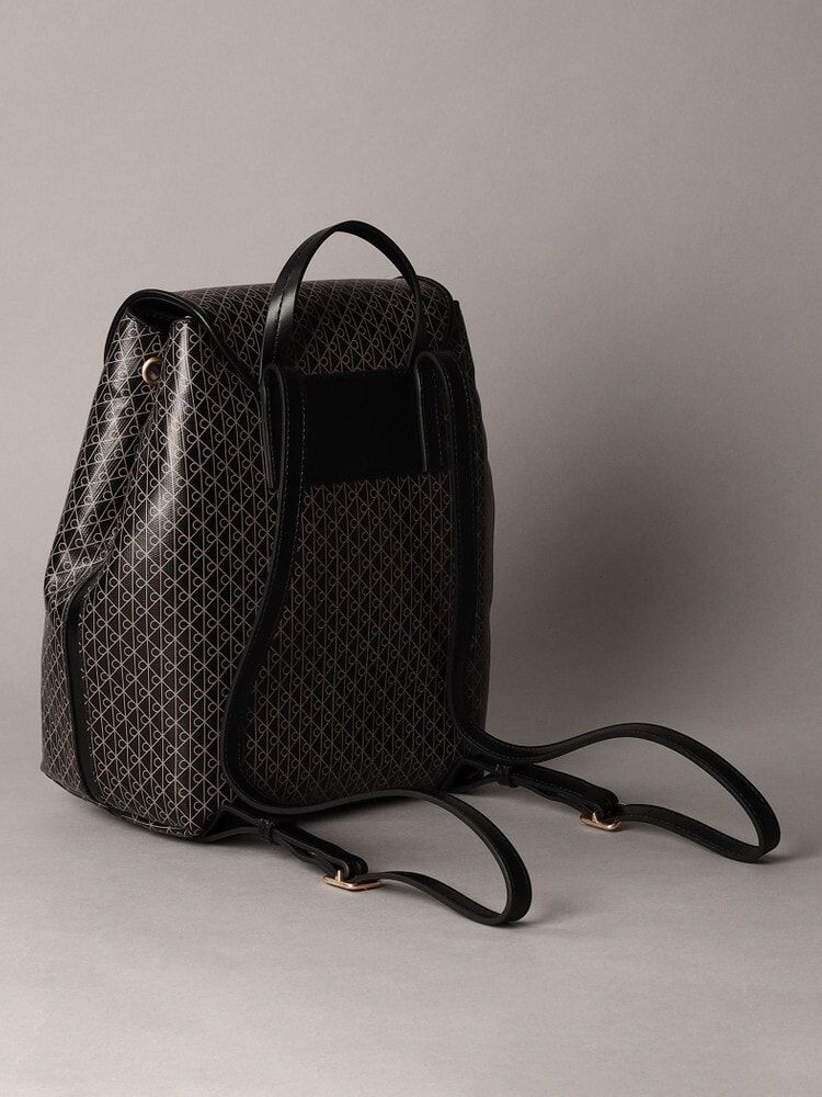 Calvin Klein - Ba lô nữ CK Premium Flap Backpack