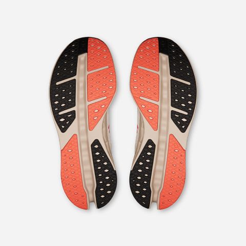 On - Giày chạy bộ nam Cloudsurfer Max Running Shoes