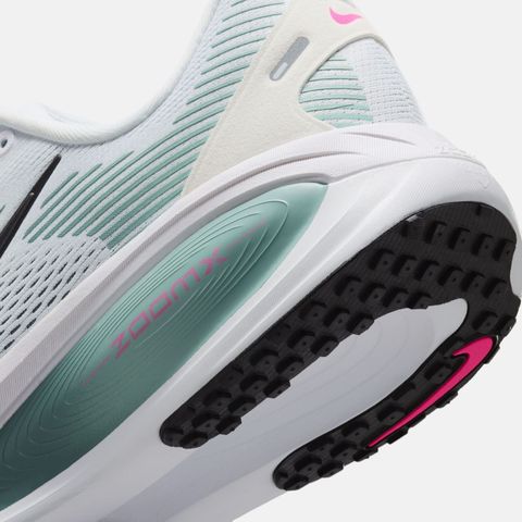 Nike - Giày Chạy Bộ Nam Vomero 18 Men's Road Running Shoes