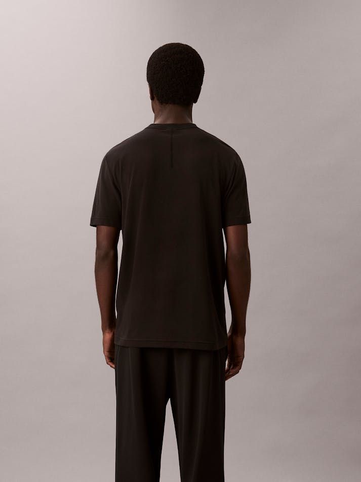Calvin Klein - Áo thun thể thao nam Breathable Quick Dry Gym T-shirt