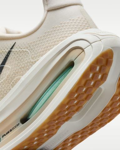 Nike - Giày Chạy Bộ Nam Vomero Premium Men's Road Running Shoes