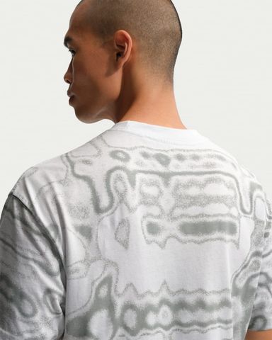 Nike - Áo Tay Ngắn Thể Thao Nam Nike Loose Am Day All Over Print Tee