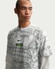 Nike - Áo Tay Ngắn Thể Thao Nam Nike Loose Am Day All Over Print Tee