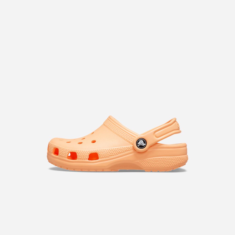 Crocs - Xăng đan trẻ em Classic Clog Electric Sunstone Lifestyle