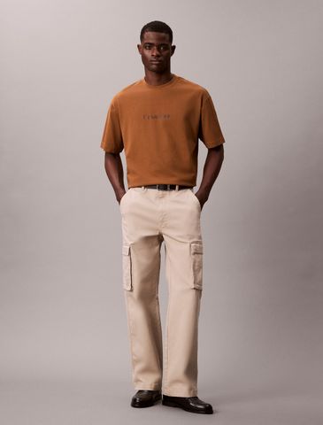 Calvin Klein - Áo thun thời trang nam CK Relaxed Standard Logo Crewneck Tee