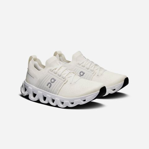 On - Giày Chạy Bộ Nữ Cloudswift 4 Neutral Running Road Shoes
