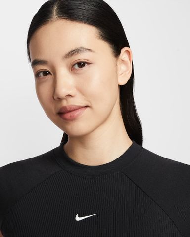 Nike - Áo Tay Ngắn Thể Thao Nữ Sportswear Chill Knit Tight Short-Sleeve Ribbed Top