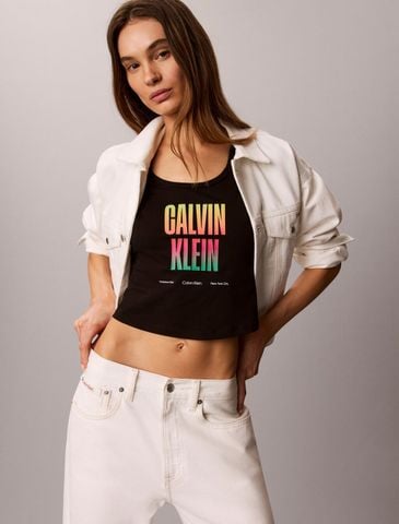 Calvin Klein - Áo Thun Tay Ngắn Nữ Slim Stretch Logo T-Shirt - Pride