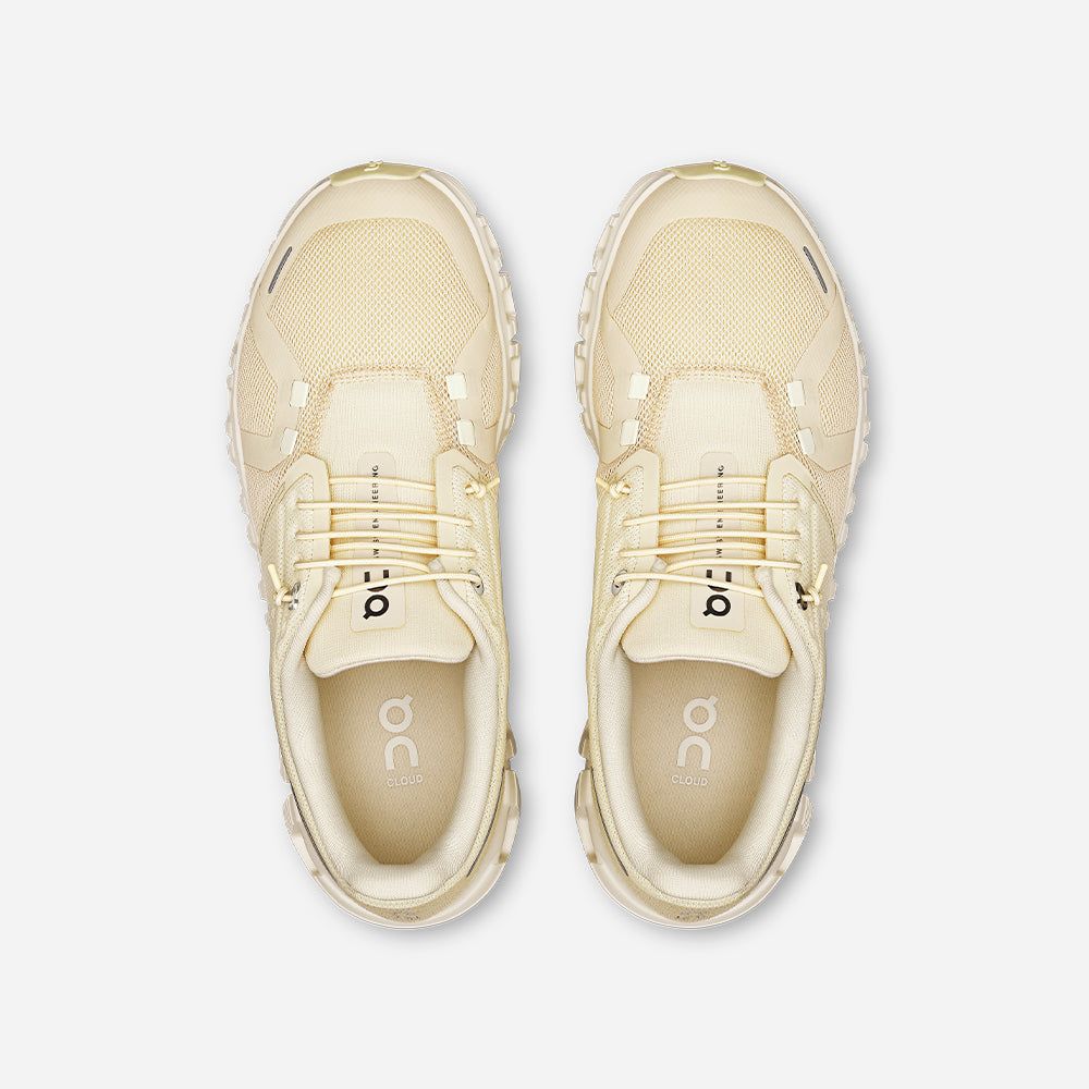 On - Giày thời trang thể thao nữ Cloud 6 Lifestyle Shoes