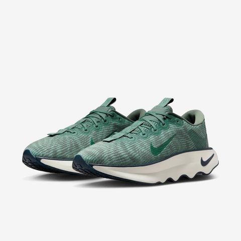 Nike - Giày chạy bộ thể thao Nam Nike Motiva Men's Walking Shoes