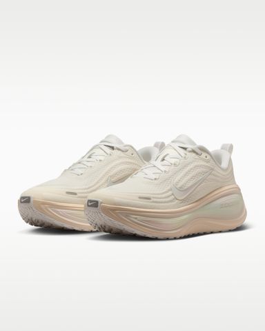 Nike - Giày Chạy Bộ Nữ Vomero Plus Women's Road Running Shoes