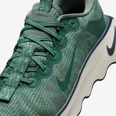 Nike - Giày chạy bộ thể thao Nam Nike Motiva Men's Walking Shoes