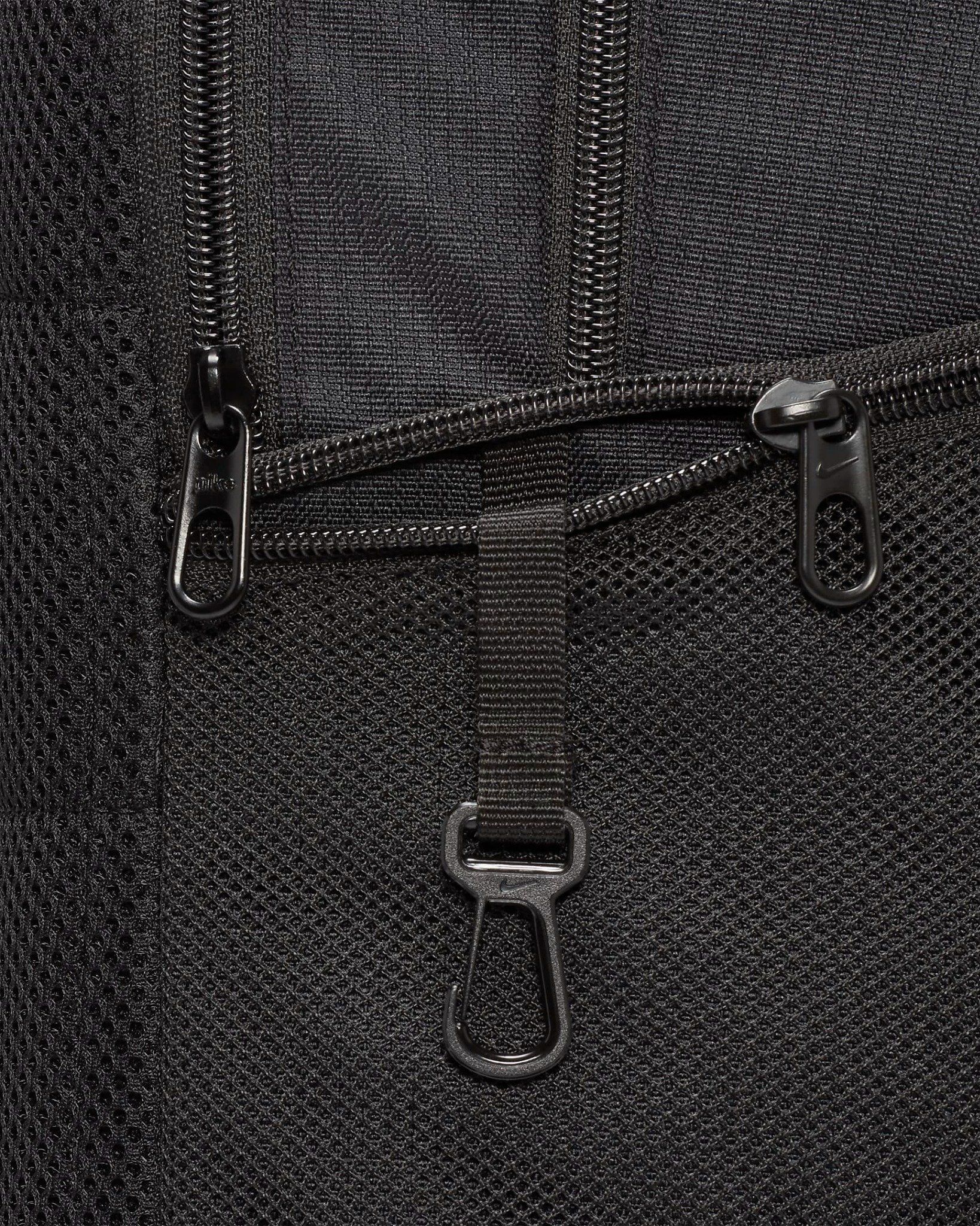 Nike - Ba lô thể thao Nam Brasilia 9.5 Training Backpack (Medium, 24L)