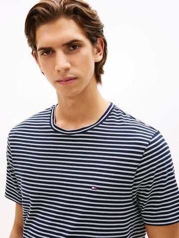 Tommy Hilfiger - Áo Thun Tay Ngắn Nam Stripe Flag Embroidery Crew Neck T-Shirt