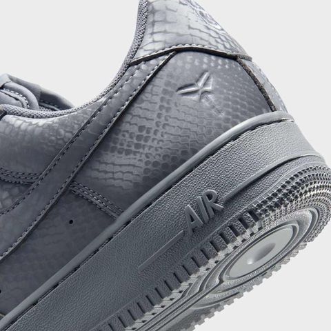 Nike - Giày Thời Trang Nam Sportswear Kobe Air Force 1 Low Shoes