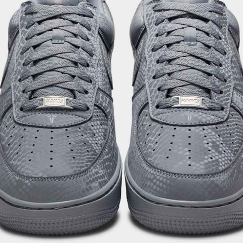 Nike - Giày Thời Trang Nam Sportswear Kobe Air Force 1 Low Shoes
