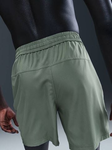 Nike - Quần ngắn thể thao Nam Form Men's Dri-FIT 18cm (approx.) Unlined Versatile Shorts