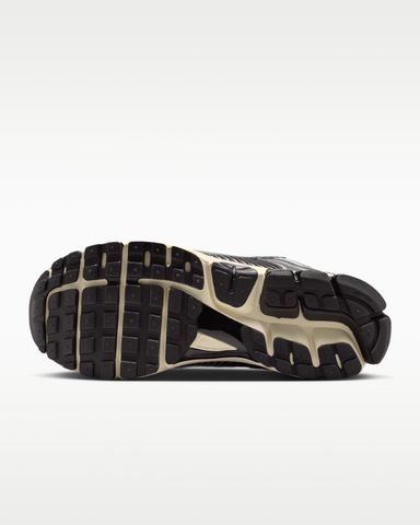 Nike - Giày Thời Trang Nam Nike Zoom Vomero 5 Men's Shoes