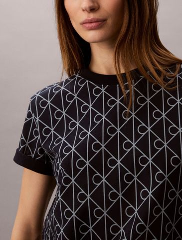 Calvin Klein - Áo Thun Tay Ngắn Nữ Classic Seasonal All Over Print Tee