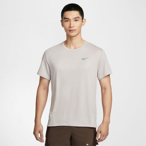 Nike - Áo Tay Ngắn Thể Thao Nam Dri-FIT UV Miler Short-Sleeve Running Top