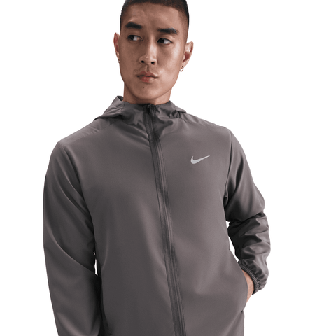 Nike - Áo khoác thể thao Nam Nike Form Men's Dri-FIT Hooded Versatile Jacket