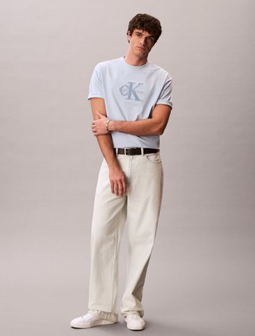Calvin Klein - Áo Thun Tay Ngắn Nam Relaxed Logo Appliqué T-shirt