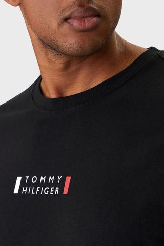 Tommy Hilfiger - Áo Thun Tay Ngắn Nam Brand Love Small Center Tee