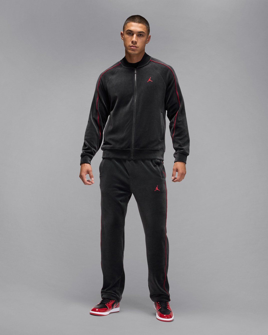 Nike - Quần dài thể thao Nam Jordan Brooklyn Men's Velour Track Trousers