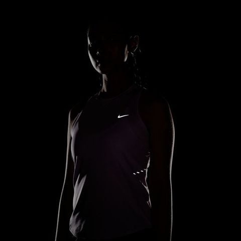 Nike - Áo Thun Ba Lỗ Chạy Bộ Nữ Swift Dri-FIT Running Tank Top