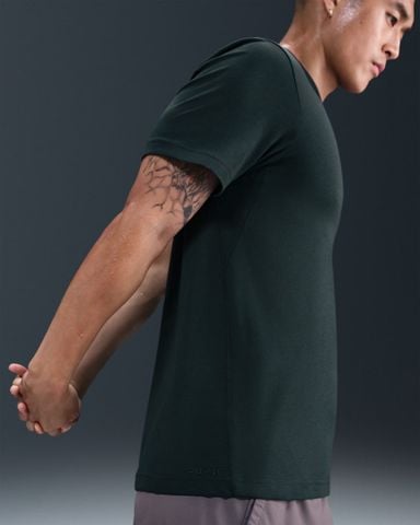 Nike - Áo thun tay ngắn thể thao Nam Nike Dri-FIT Primary Men's Training T-Shirt