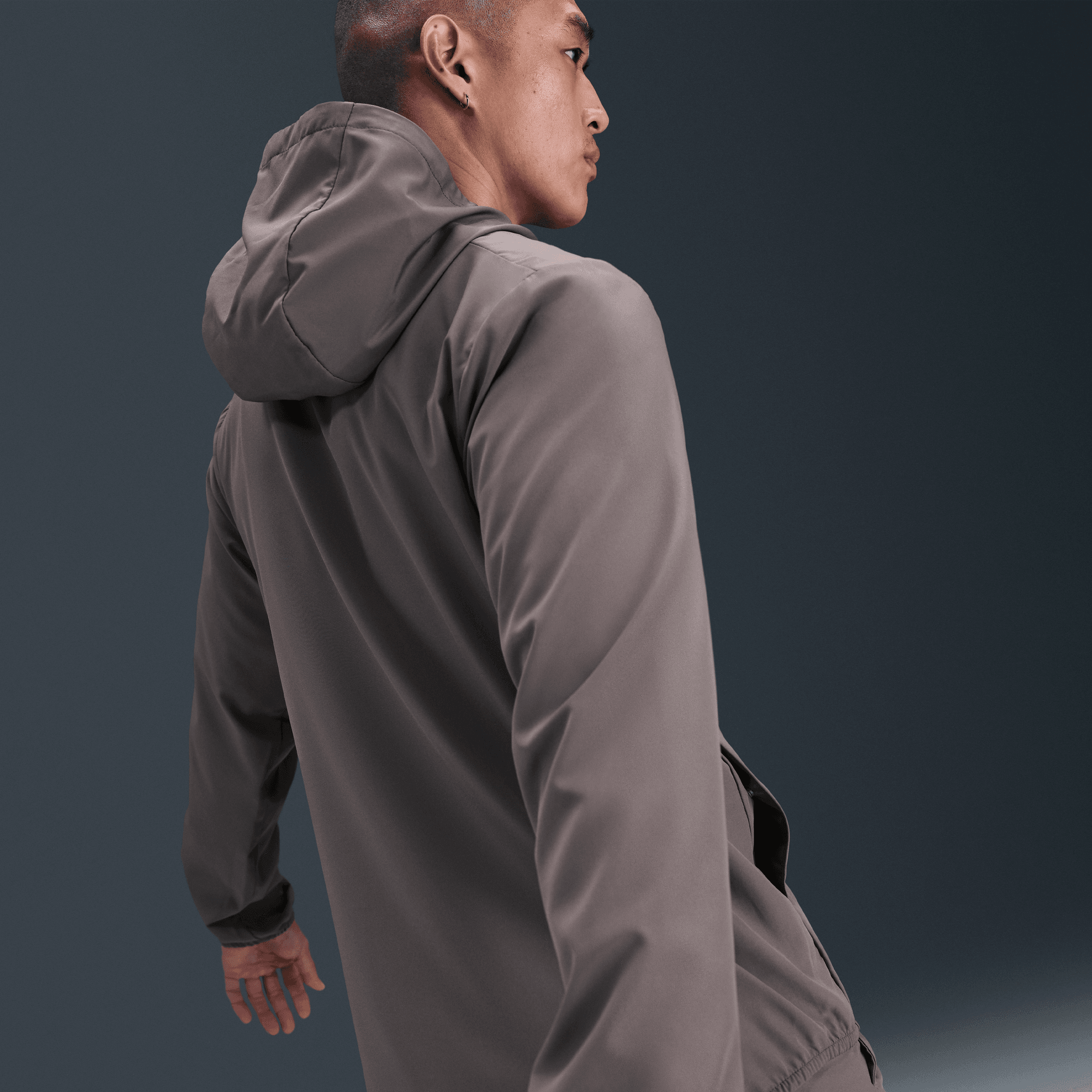 Nike - Áo khoác thể thao Nam Nike Form Men's Dri-FIT Hooded Versatile Jacket