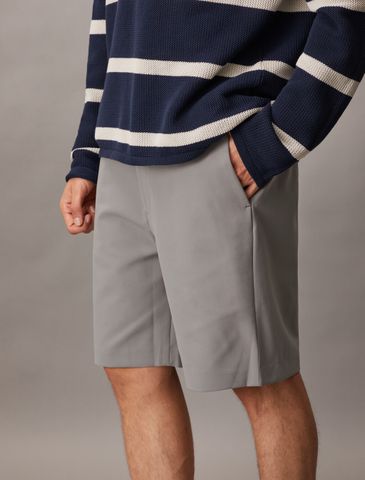 Calvin Klein - Quần ngắn nam Tech Half Elastic Short
