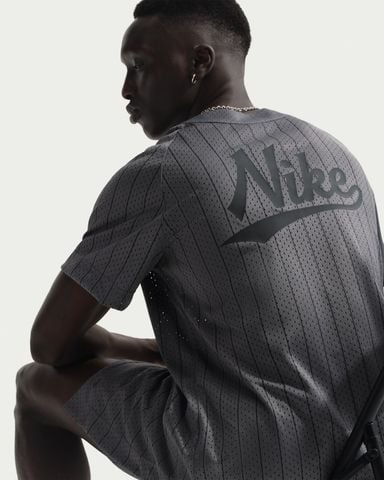 Nike - Áo Tay Ngắn Thể Thao Nam Sportswear Club