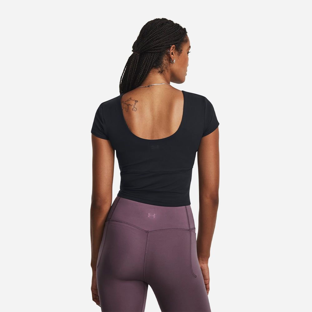 Under Armour - Áo thun thể thao nữ Meridian Fitted Training