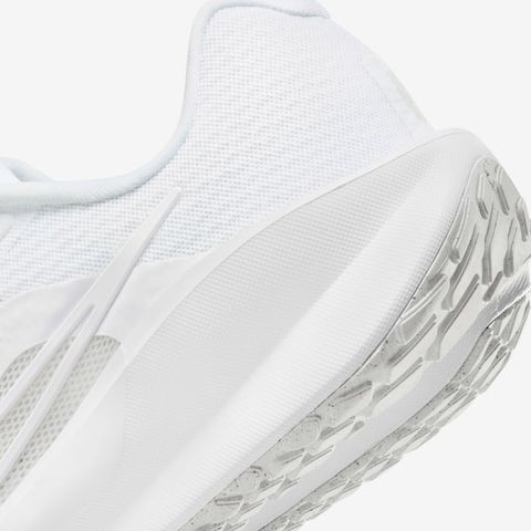 Nike - Giày Chạy Bộ Nam Downshifter 13